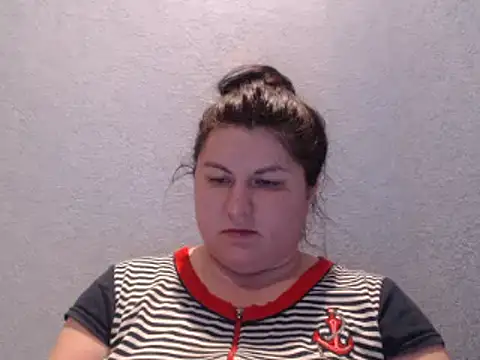 Snapshot of KiraSwee chatting on January 30, 2025, 4:13 pm KiraSwee online show from January 30, 2025, 4:13 pm