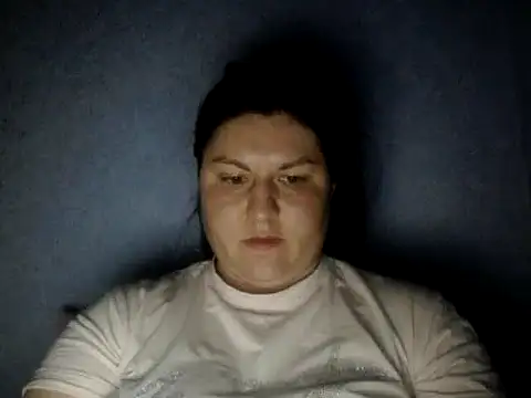 Snapshot of KiraSwee chatting on March 13, 2025, 7:50 pm KiraSwee online show from March 13, 2025, 7:50 pm
