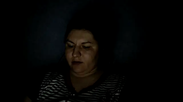 Snapshot of KiraSwee chatting on March 7, 2025, 9:17 pm KiraSwee online show from March 7, 2025, 9:17 pm
