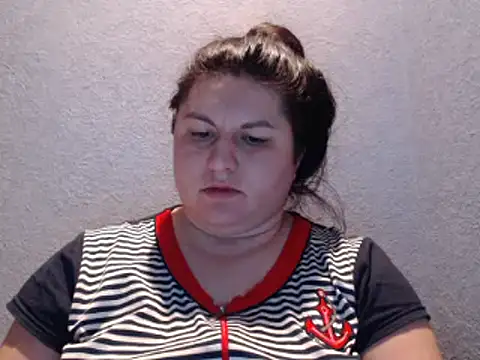 Snapshot of KiraSwee chatting on March 6, 2025, 5:54 pm KiraSwee online show from March 6, 2025, 5:54 pm