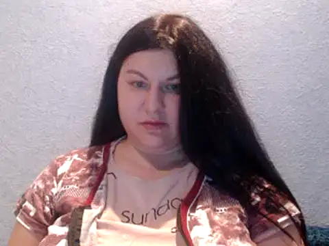 Snapshot of KiraSwee chatting on January 11, 2025, 7:49 pm KiraSwee online show from January 11, 2025, 7:49 pm