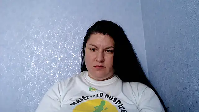 Snapshot of KiraSwee chatting on September 11, 2025, 10:37 am KiraSwee online show from September 11, 2025, 10:37 am