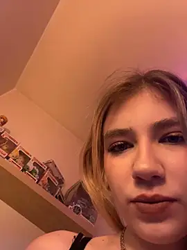 angeleyezlolita online show from February 11, 2025, 4:02 pm