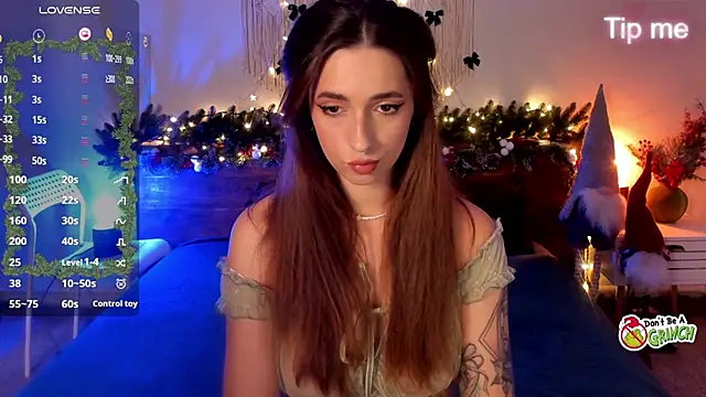 Maria Moonlight online show from December 14, 2025, 3:17 pm