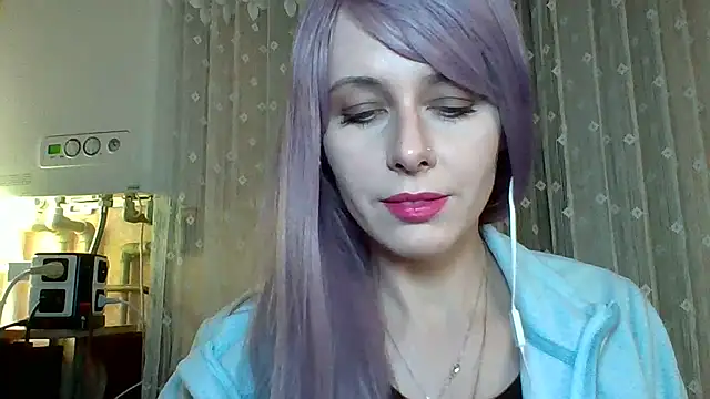 LuminousLady online show from February 17, 2025, 7:44 pm