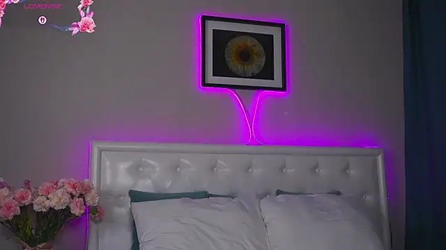 Snapshot of LeaCox_ chatting on October 25, 2025, 7:40 am LeaCox  online show from October 25, 2025, 7:40 am