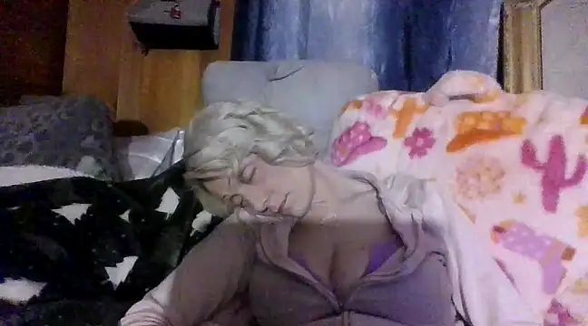 beautifulme23 online show from February 15, 2025, 2:47 am