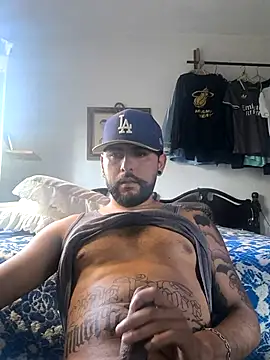 Snapshot of dickman10 chatting on January 12, 2026, 10:47 pm dickman10 online show from January 12, 2026, 10:47 pm