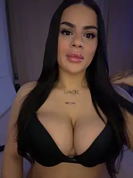 Snapshot of mrsbellanova chatting on November 19, 2025, 10:32 pm mrsbellanova online show from November 19, 2025, 10:32 pm