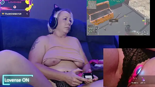 Trixiekittycutie online show from September 15, 2025, 1:06 am