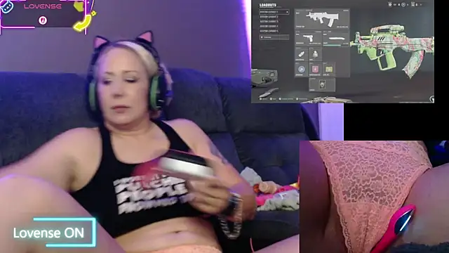 Snapshot of Trixiekittycutie chatting on September 21, 2025, 2:17 am Trixiekittycutie online show from September 21, 2025, 2:17 am