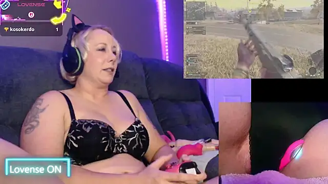 Snapshot of Trixiekittycutie chatting on September 27, 2025, 1:34 am Trixiekittycutie online show from September 27, 2025, 1:34 am