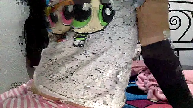 sharonlopez9611 online show from March 30, 2026, 2:46 am