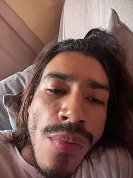 Mineirinho043 online show from April 1, 2026, 2:03 pm