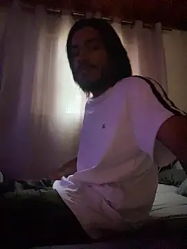 Mineirinho043 online show from March 10, 2026, 8:46 pm