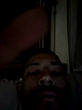 Snapshot of Mineirinho043 chatting on March 17, 2025, 11:42 am Mineirinho043 online show from March 17, 2025, 11:42 am