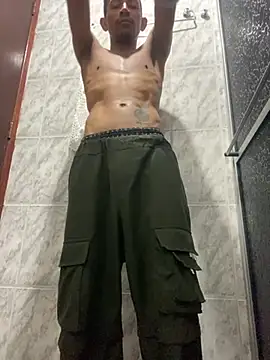 Snapshot of Mineirinho043 chatting on March 9, 2025, 6:00 pm Mineirinho043 online show from March 9, 2025, 6:00 pm