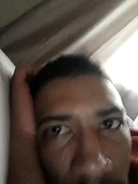 Snapshot of Mineirinho043 chatting on March 15, 2025, 10:46 am Mineirinho043 online show from March 15, 2025, 10:46 am