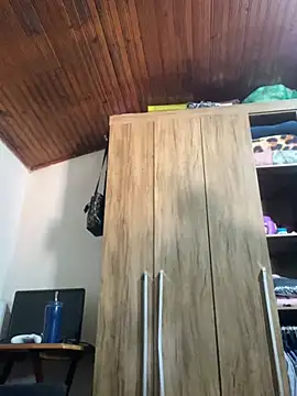 Snapshot of Mineirinho043 chatting on March 10, 2025, 1:43 pm Mineirinho043 online show from March 10, 2025, 1:43 pm