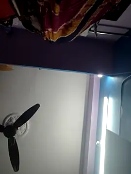 neha007-K online show from February 18, 2026, 6:15 pm