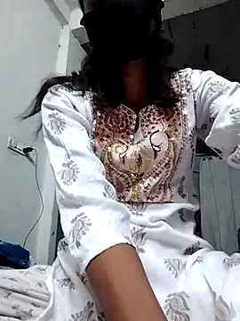 fuungirl38 online show from March 19, 2025, 5:50 pm
