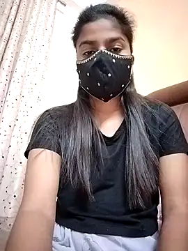 fuungirl38 online show from April 14, 2026, 4:12 pm