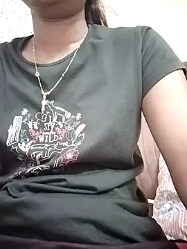 fuungirl38 online show from October 7, 2025, 5:58 pm