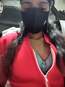 fuungirl38 online show from February 19, 2025, 7:37 pm