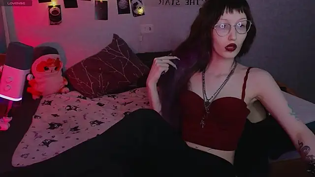 lissaros online show from March 12, 2026, 4:44 pm