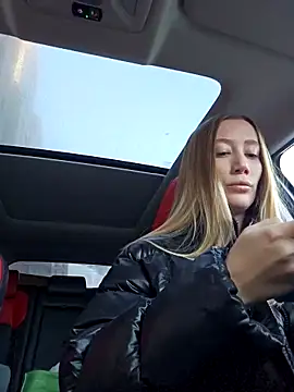 Snapshot of Pussy_Drive03 chatting on October 20, 2025, 7:09 am Pussy Drive03 online show from October 20, 2025, 7:09 am