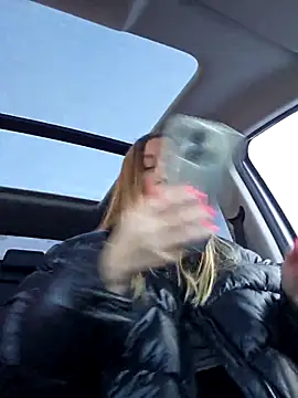 Snapshot of Pussy_Drive03 chatting on October 11, 2025, 4:02 am Pussy Drive03 online show from October 11, 2025, 4:02 am