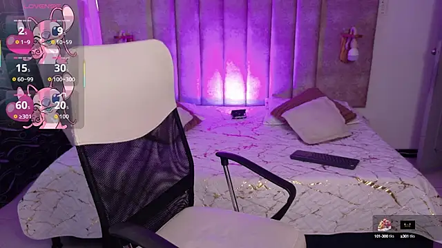 Snapshot of Alektra_bryce chatting on October 10, 2025, 7:47 pm Alektra bryce online show from October 10, 2025, 7:47 pm