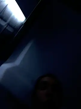 Celine Roxelle online show from November 21, 2025, 5:56 pm