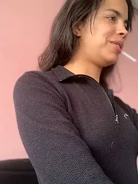 Isabella Rizzo online show from February 27, 2025, 3:15 pm