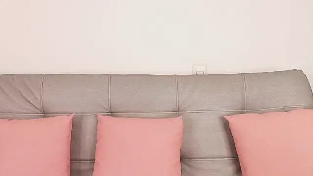 MarianaGiiiL online show from April 10, 2026, 3:13 am