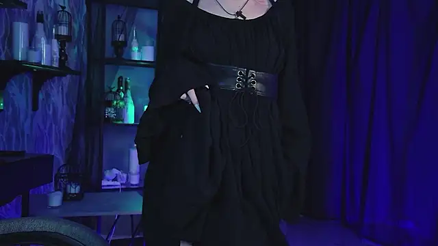 KiraMontoya online show from February 19, 2026, 11:23 pm