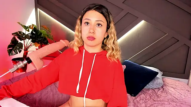 Snapshot of cloe_palmer chatting on March 5, 2025, 12:49 am cloe palmer online show from March 5, 2025, 12:49 am