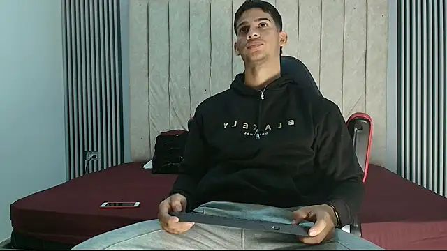 Snapshot of ANDRES_STUD chatting on September 29, 2025, 4:19 am ANDRES STUD online show from September 29, 2025, 4:19 am