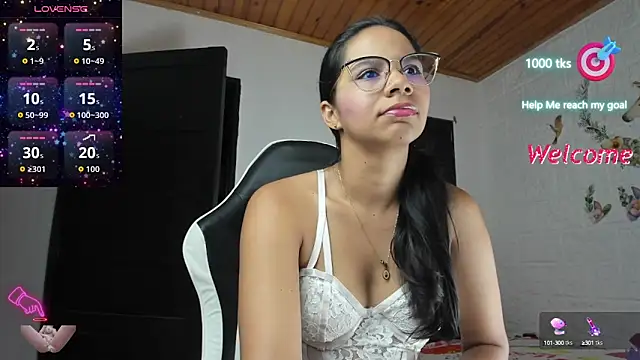 Snapshot of alisson_hoffman05 chatting on September 18, 2025, 5:27 pm alisson hoffman05 online show from September 18, 2025, 5:27 pm