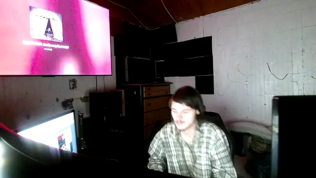 Snapshot of nuttyking2022 chatting on November 1, 2025, 7:35 am nuttyking2022 online show from November 1, 2025, 7:35 am