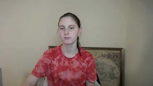 AdrianaRich  online show from March 6, 2025, 11:03 am