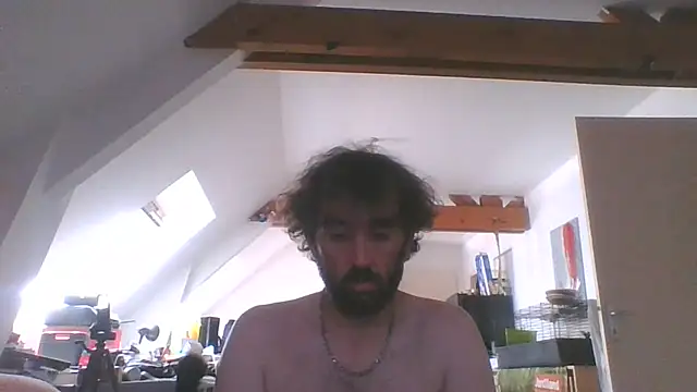 Mastersanges online show from July 17, 2026, 12:02 pm