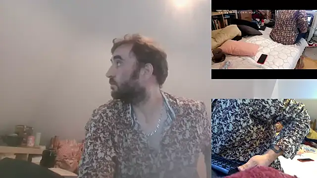 Snapshot of Mastersanges chatting on October 13, 2025, 2:51 pm Mastersanges online show from October 13, 2025, 2:51 pm