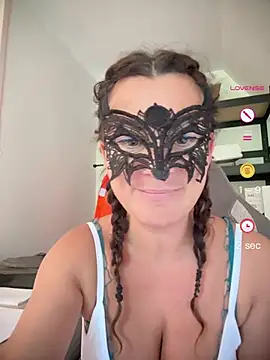 Loveblackzilla online show from May 9, 2026, 12:30 pm