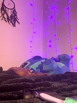 tastylolaaa online show from October 9, 2025, 12:55 am