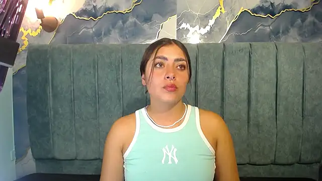 Emmaa dia online show from October 22, 2025, 2:44 am