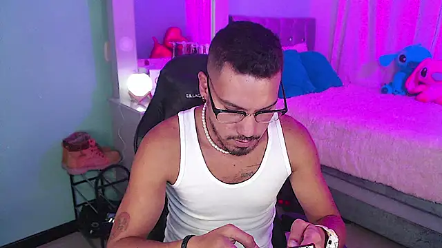 Chrissken online show from March 21, 2025, 3:22 am