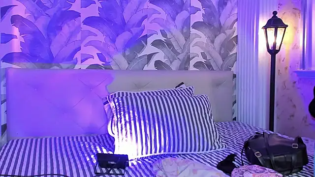 Snapshot of Sami_Evanns chatting on October 16, 2025, 3:37 am Sami Evanns online show from October 16, 2025, 3:37 am