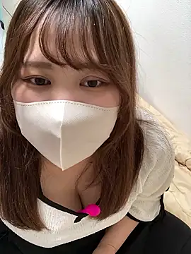 mitarashi awww online show from September 18, 2025, 12:41 pm