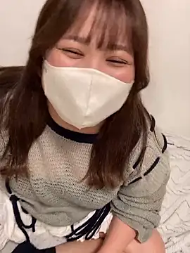 mitarashi awww online show from October 22, 2025, 9:13 pm